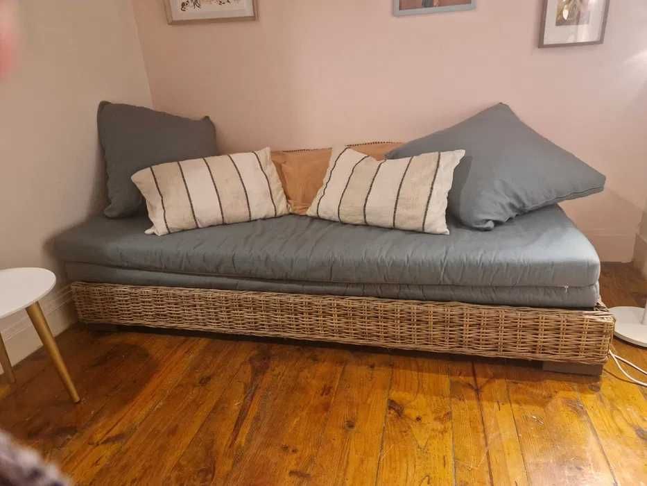 Sofá-cama versátil e confortável