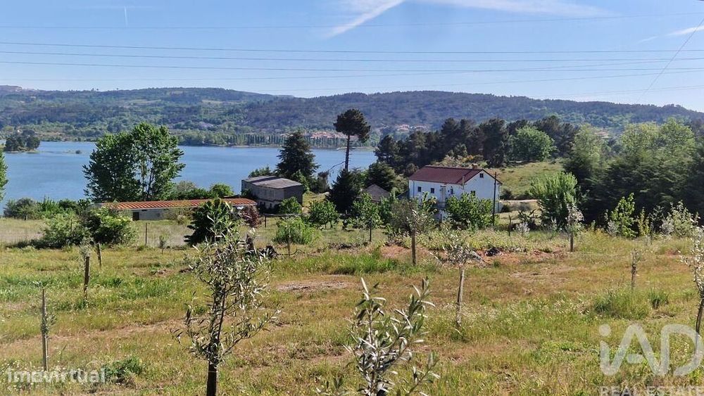 Casa T4 em Penso e Freixinho de 100,00 m2