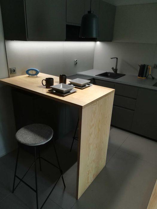 Mieszkanie nowoczesne  28 m2 z ogródkiem na parterze w apartamentowcu w centrum Kielc ul.1 Maja