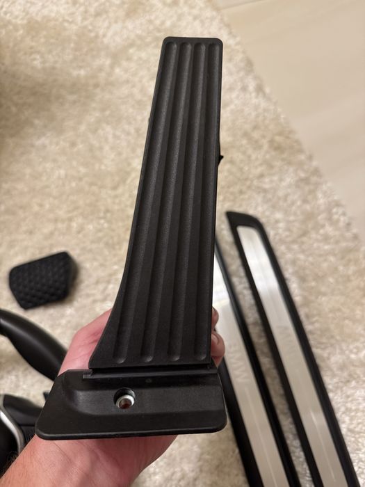 Педаль газа потенциометр БМВ G20 оригинал! В зборе