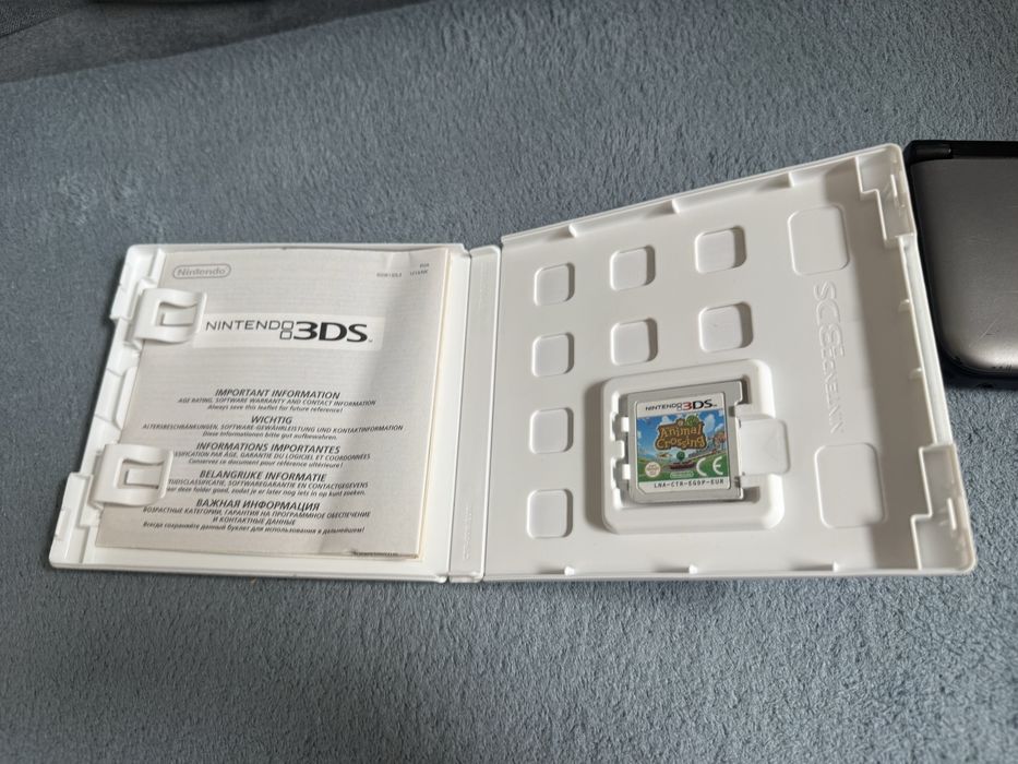 Konsola nintendo 3ds XL, + animal crosing new leaf
