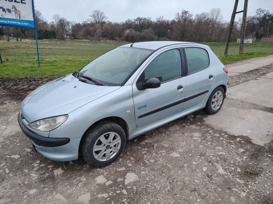 Sprzedam Peugeota 206