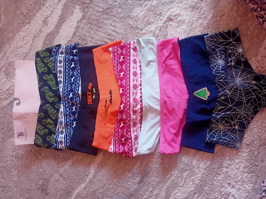 Zestaw stringi S nowe Pink