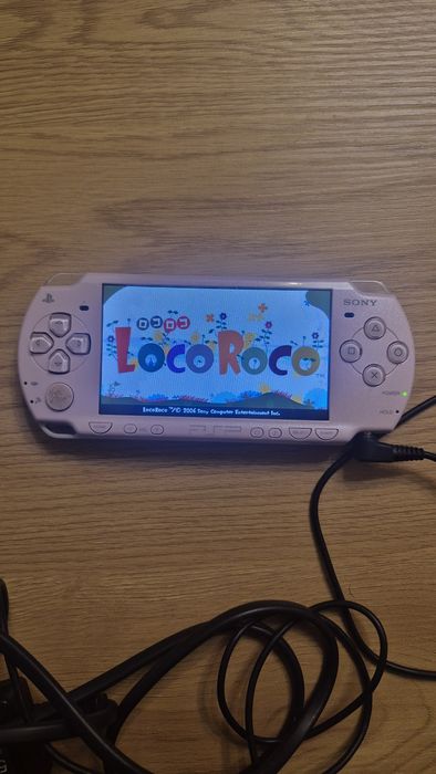 Psp 2000 рожевий