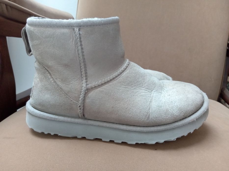 Niskie UGG Classic Mini rozmiar 38