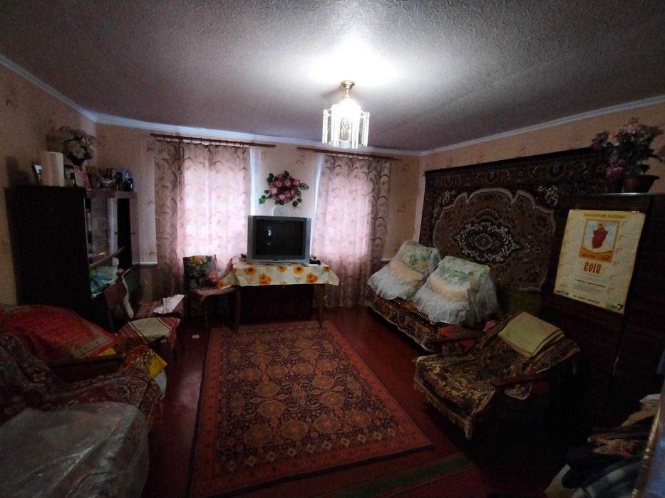 Продам будинок в селі Постольне 14 км. від міста Суми