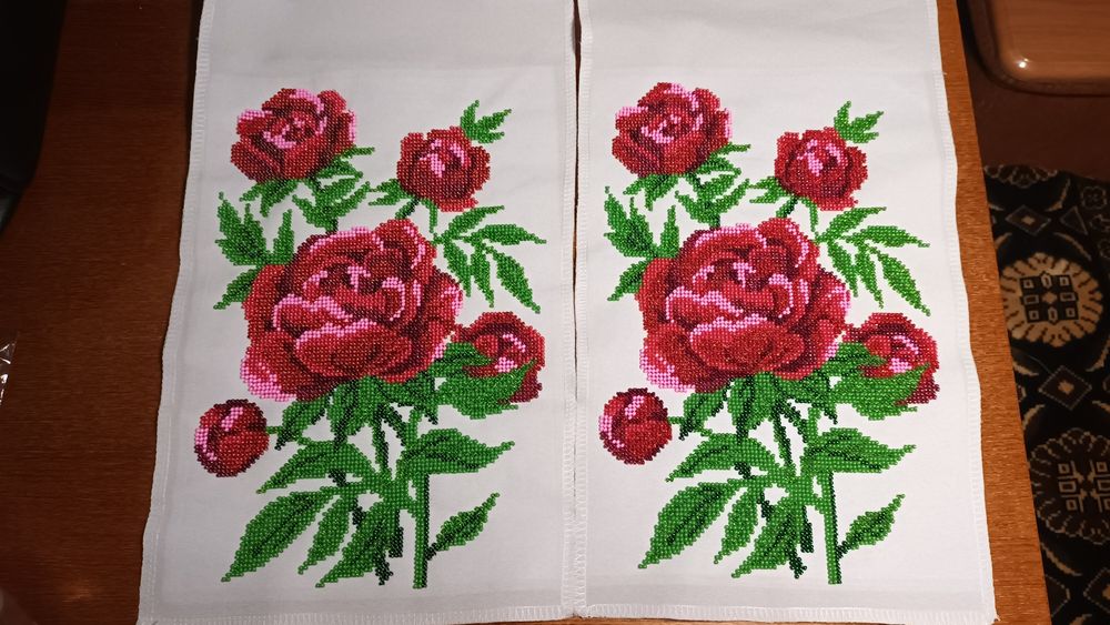 Весільні рушники  вишиті бісером