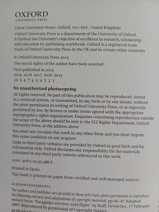Oxford Solutions Pre-Intermediate Students Book