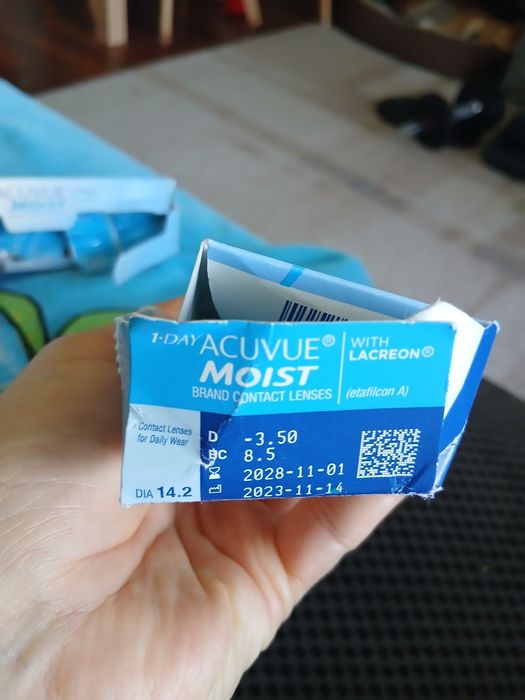 Soczewki kontaktowe 1day Acuvue moist moc -3.5 (14 sztuk)
