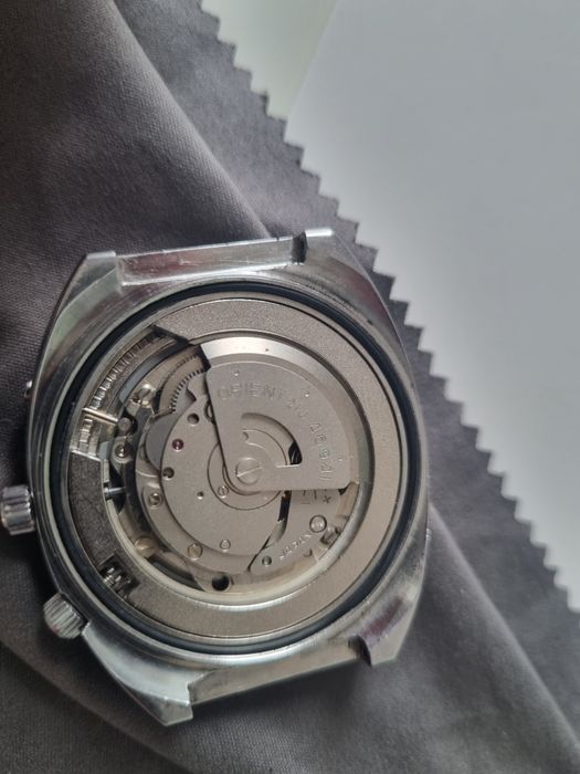 Orient królewski cesarski patelnia brązowy z kryształami