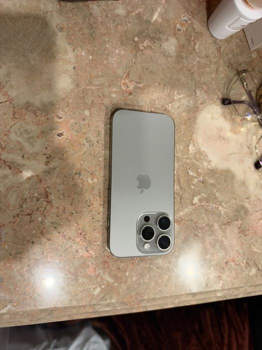 Iphone 16 pro como novo