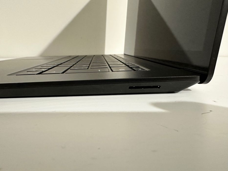 Microsoft Surface Laptop 5 15" | i7 | 32GB RAM | 1TB SSD |