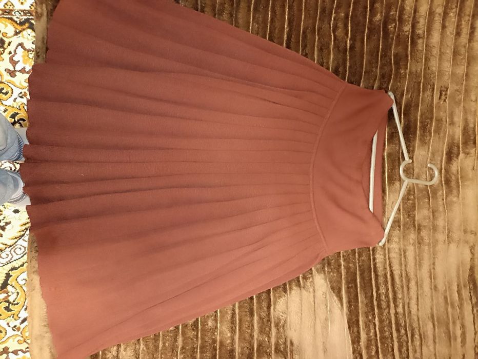 Спідниця жіноча.