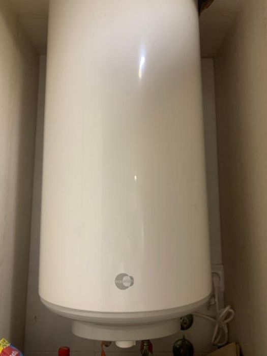 Termoacumulador 100L c/ caixa
