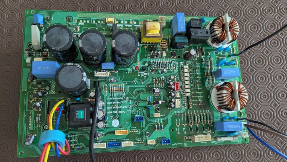 Vendo placa electrónica para Ar condicionado -  LG modelo FM25AH