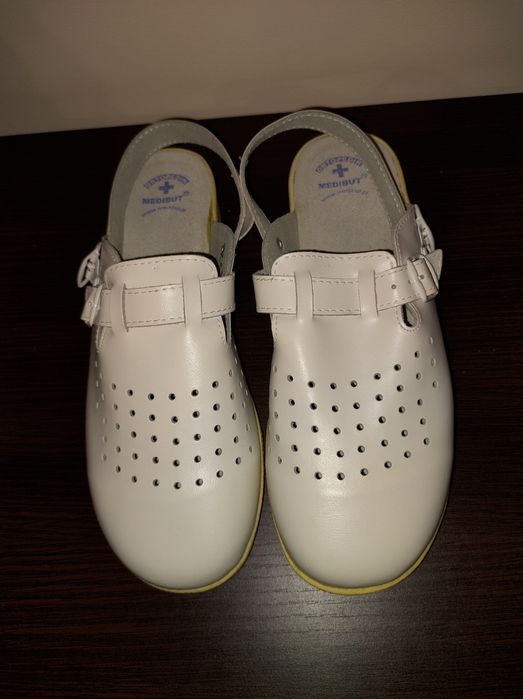 Sprzedam nowe  buty skórzane zdrowotne r. 39