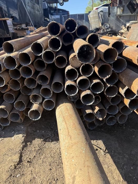 Стовпчики на паркан труба огорожа