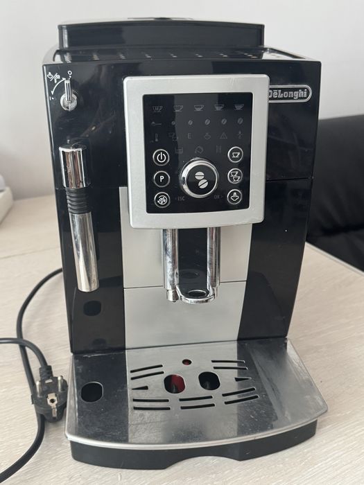 Кавомашина Delonghi Magnifica S