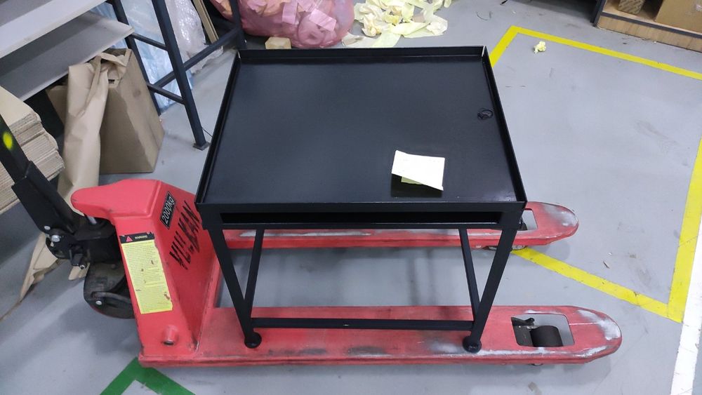 Продаж вібростолики є різні моделі