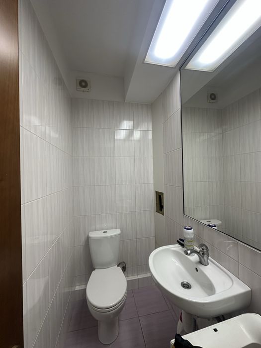 Вернисаж , продам 2 комнатную квартиру, АГВ .Таирова