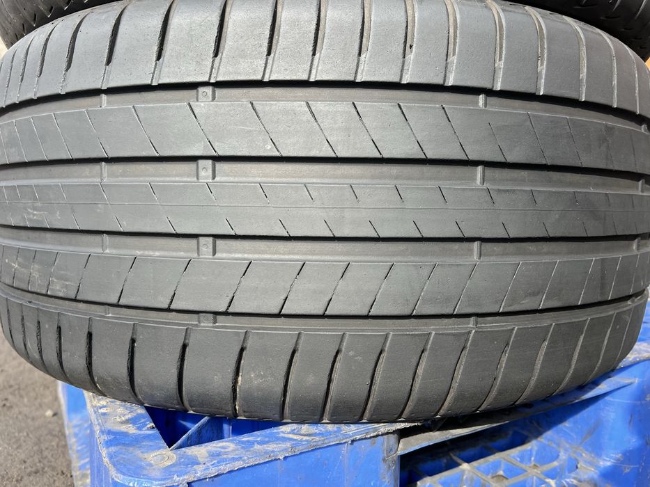 255/35r21 Bridgestone Turanza T005 шини літні пара