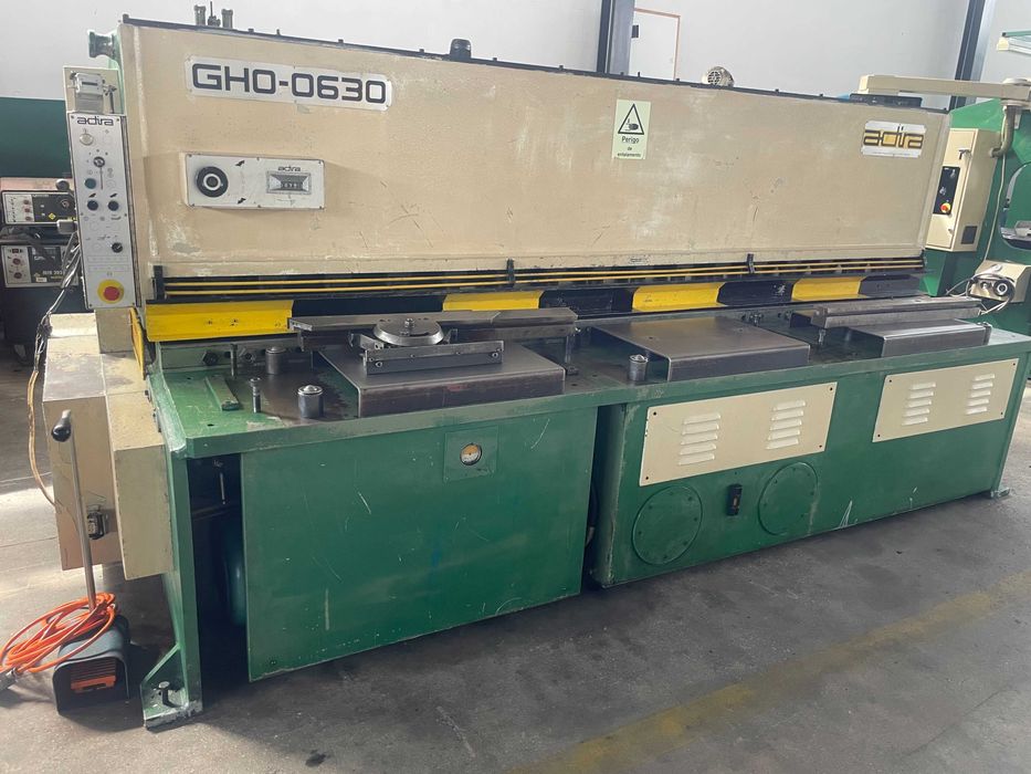 Guilhotina Hidráulica ADIRA GHO-0630
