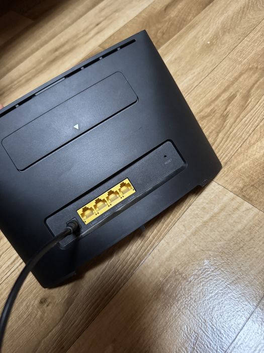 Router Huawei B525s-23a LTE 4G SIM