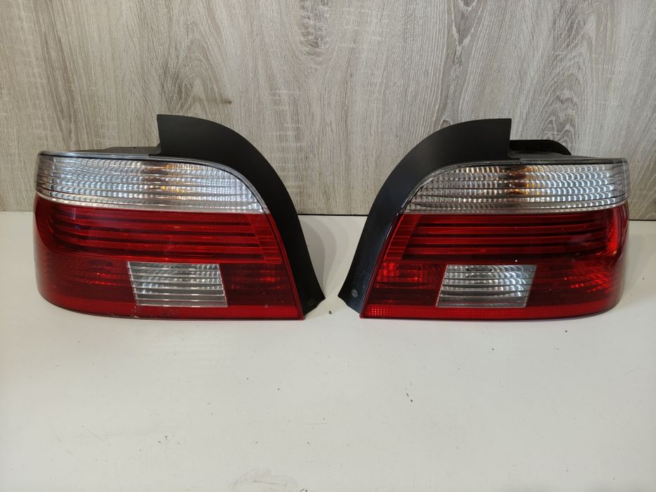 BMW E 39 sedan lampy tył LED M pakiet białe kierunki