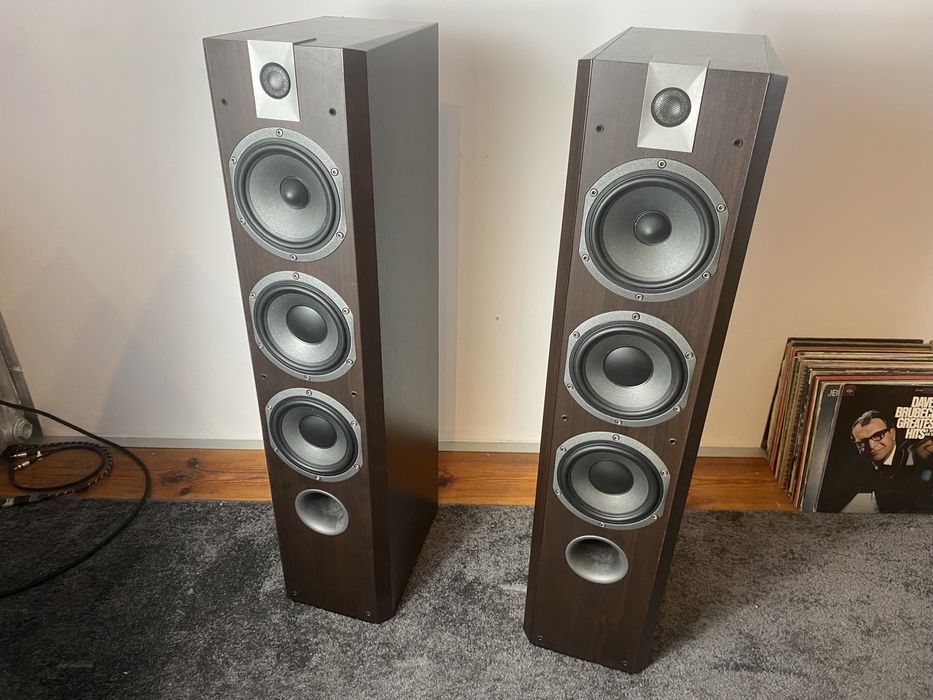 Focal chorus 726V noyer