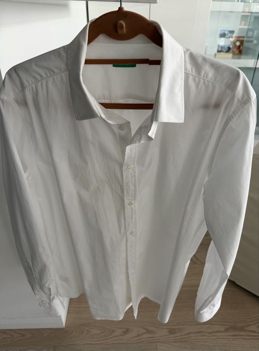 Біла сорочка Benetton