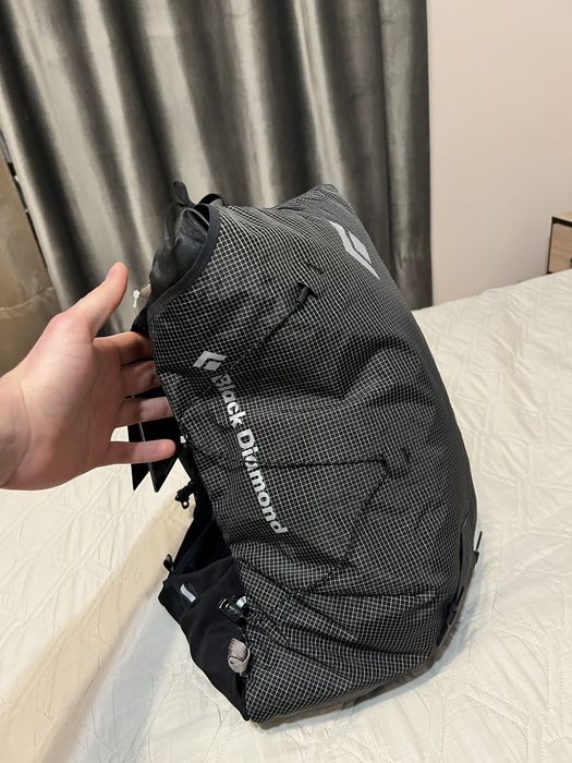 Новий рюкзак для трейл ранінгу/альпінізму Black Diamond Distance 15