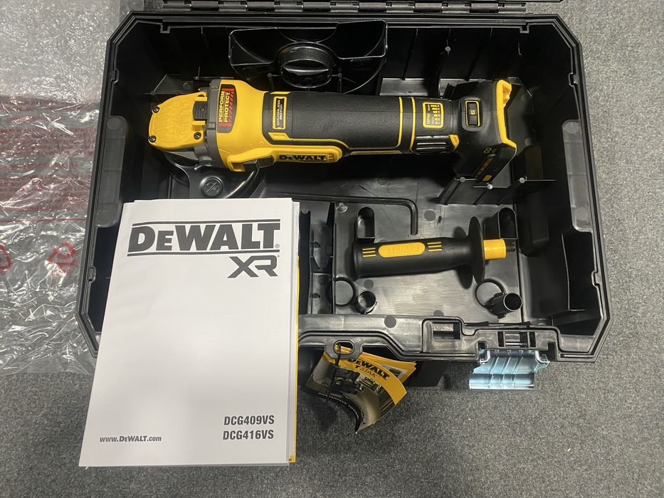 Акумуляторна кутова шліфувальна машина DeWALT DCG409VSNT девальт болга