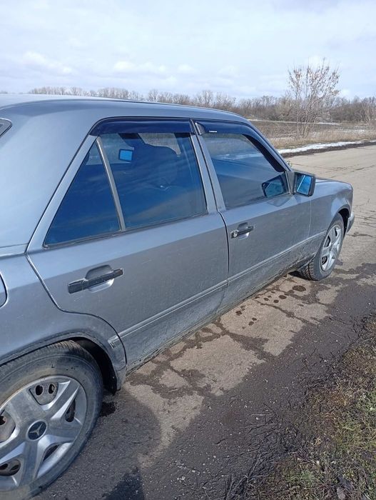 Продам Mercedes-Benz E-Class