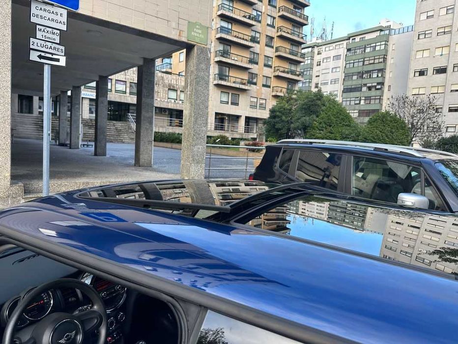 Mini em excelente estado de conservação