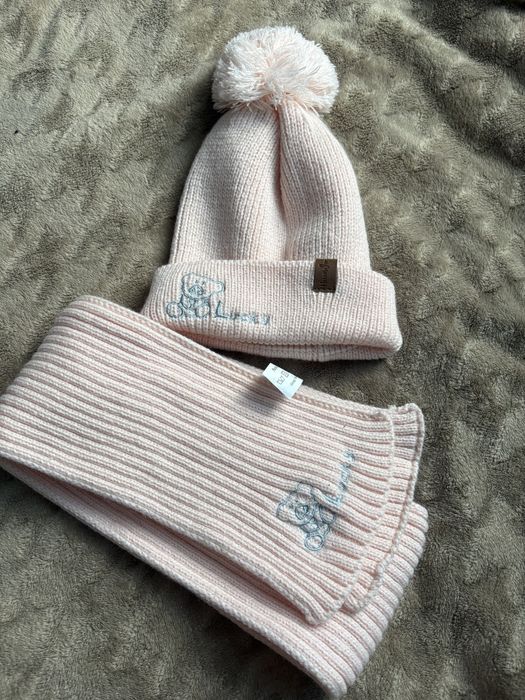 Шапка та шарф демісезонний для дівчинки