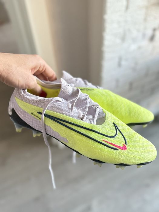 Бутси Nike Phantom (оригінал)42 р. (26,5 см)