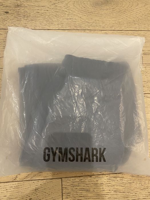 Nowe spodnie damskie GymShark