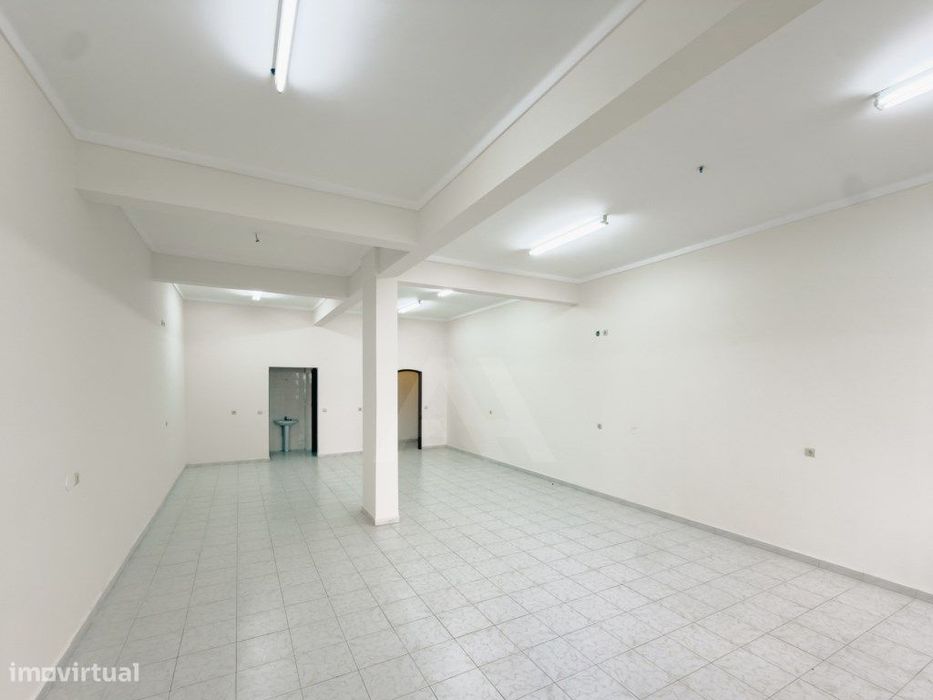 Loja Remodelada no Cacém