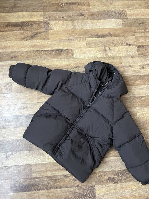 Пухова куртка zara