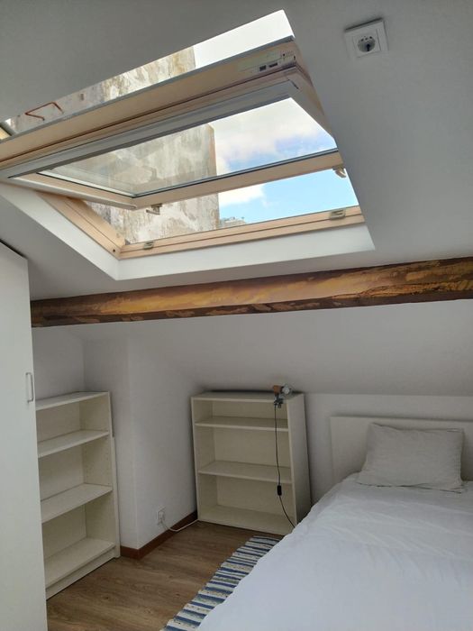 Quarto Individual para Estudante em Alvalade - Lisbon | Metro 5 min | Despesas Incluídas
