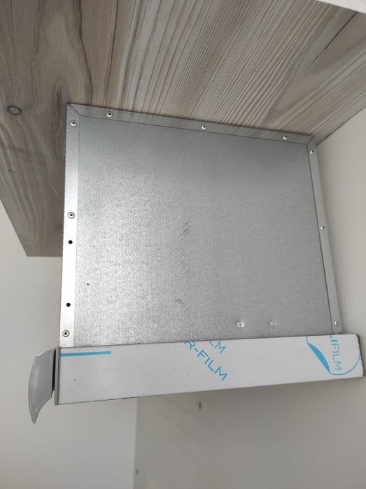 Витяжка Pyramida