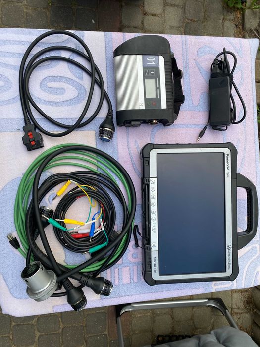 Panasonic CF-D1 Mercedes Star Diagnoza