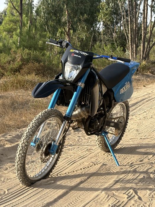 Aprilia Rx (diferenciada)