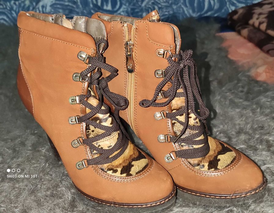 Красивые женские демисезонные ботинки, кожа, 38 р-р