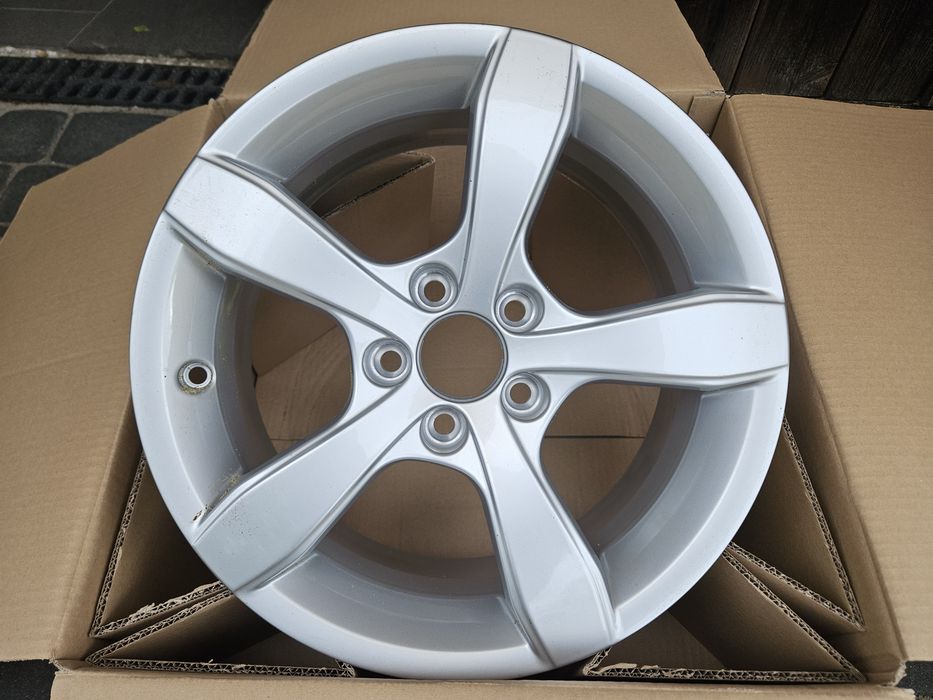 Skoda 15 " Nowe Demo 5x100 Felgi Rapid Fabia Scala Roomster Praktik Alufelgi