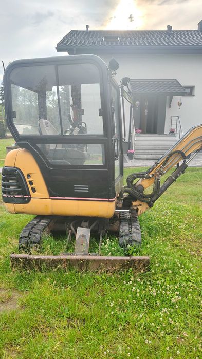 Koparka gąsienicowa CAT