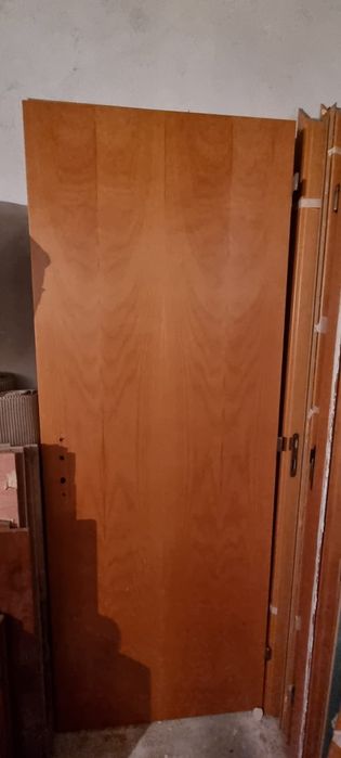 Portas de interior tipo cerejeira64285102723714121