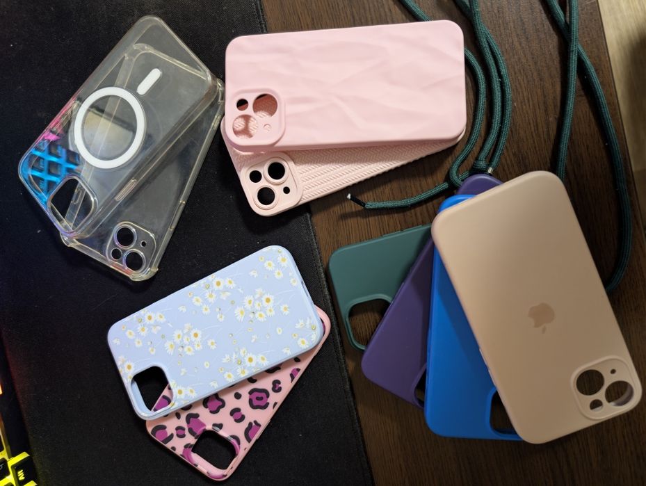 Продам iPhone 14
