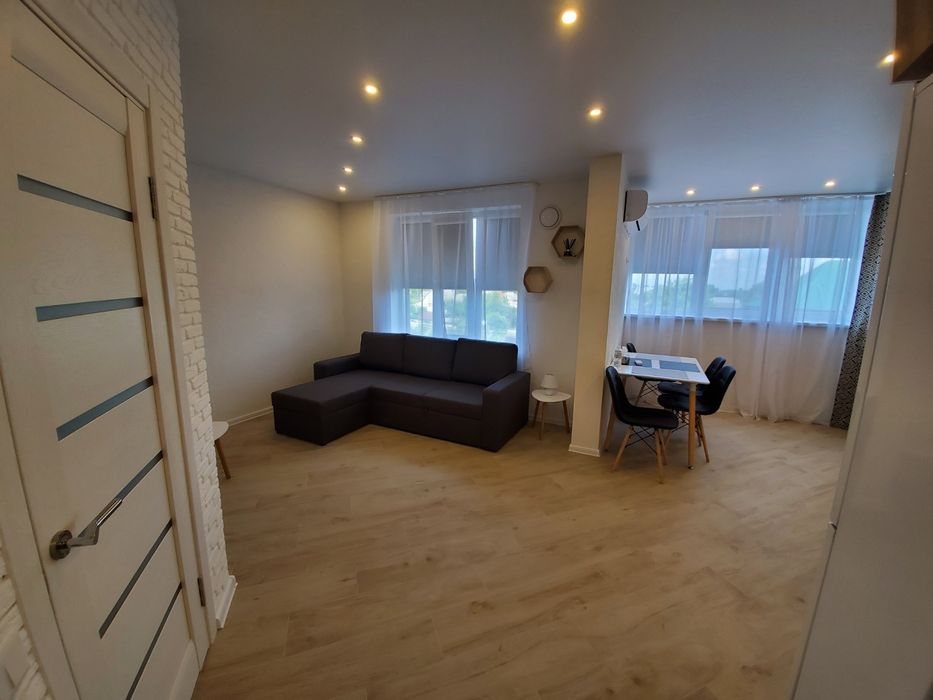 Квартира подобово (посуточно) Sleep & Flight