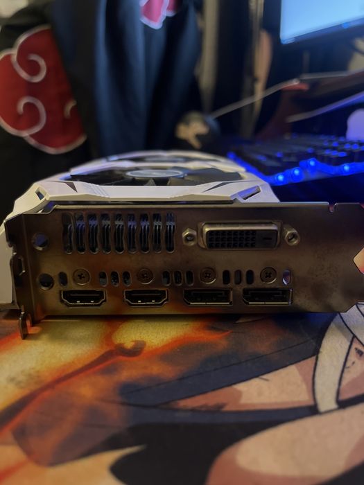 Placa de video GTX1060 6GB